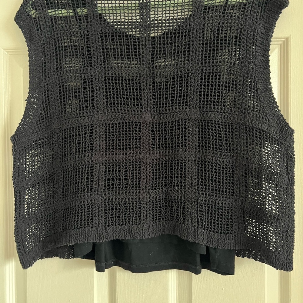 Sunday in Brooklyn black sweater tank w/cami. EIC. Onesize. - Picture 6 of 6